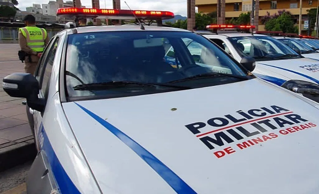 Homem mata a própria mãe com mais de 30 facadas em BH