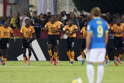 Gol olímpico chama atenção, mas Dell salva e Brasil avança no Mundial Sub-17