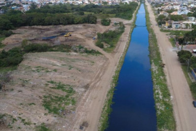 Rio das Ostras intensifica ações para evitar alagamentos durante período de chuvas