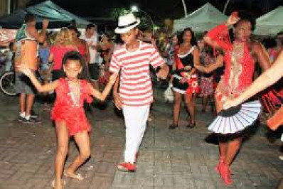 São Gonçalo lança concurso da Corte do Carnaval 2026