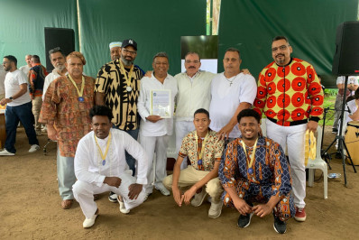 Liderança espiritual de Magé recebe homenagem em Teresópolis