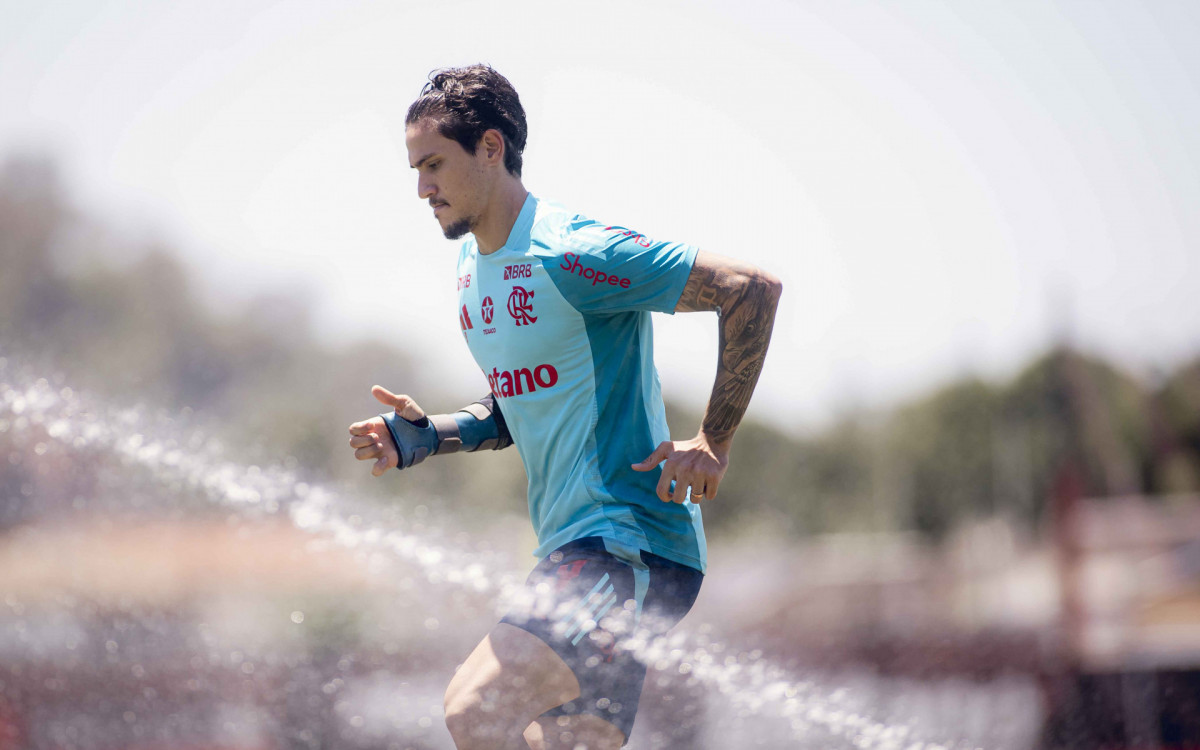 Pedro se manifesta após ser vetado da decisão da Libertadores: 'Muito triste' 