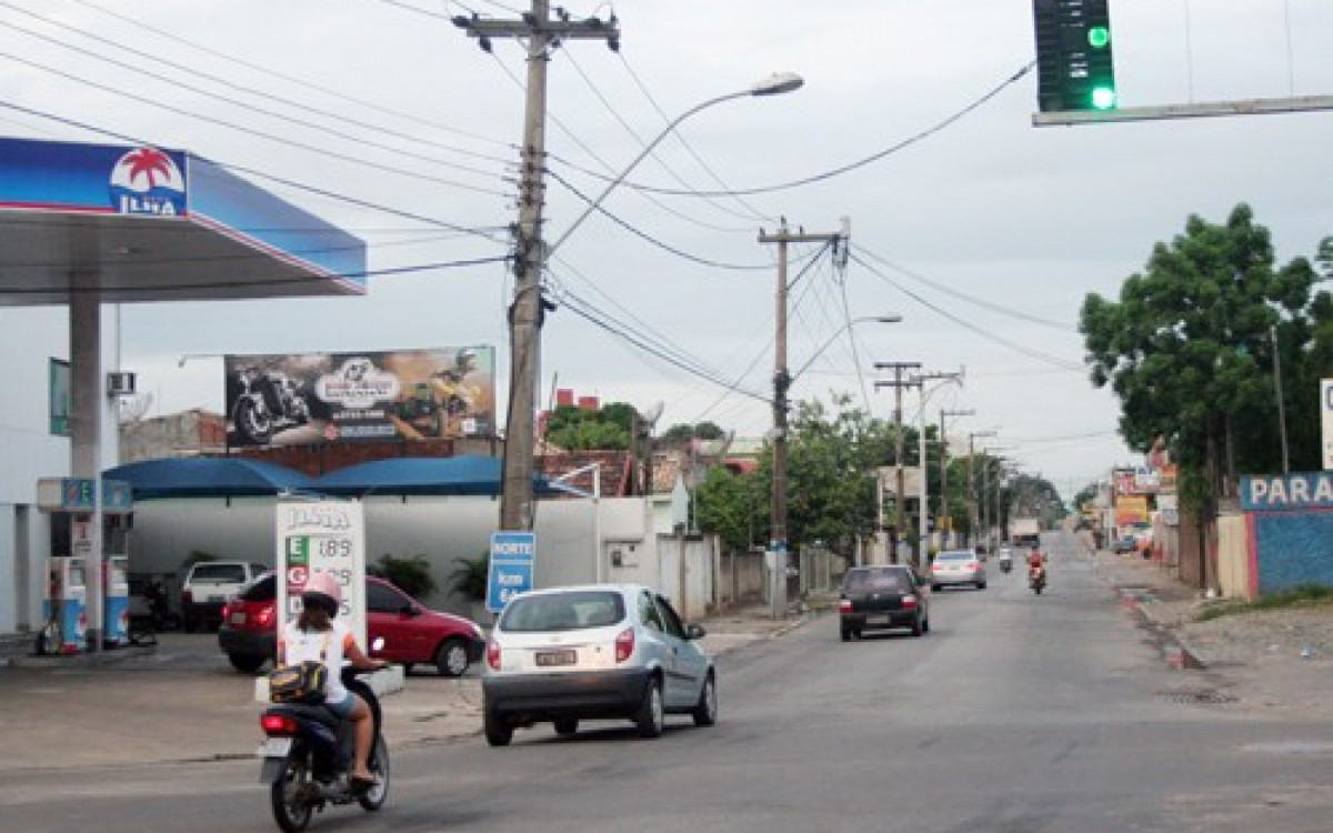 A Rua Rocha Leão, trecho urbano da BR-101 em Campos, continuará como está, porque o Contorno ficou para depois