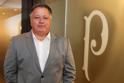 Dirigente do Palmeiras critica julgamento de Vitor Roque por homofobia: 'Precisamos ter cuidado'