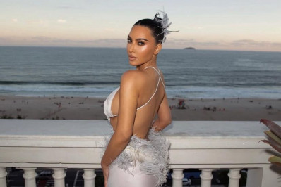 Kim Kardashian compartilha fotos de viagem ao Rio