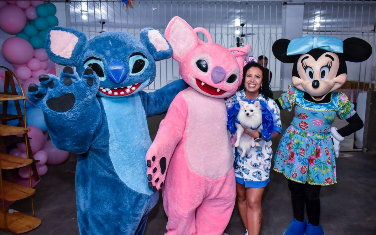 \'Foi um sonho\', comemorou Carla Paula, de 43 anos, tutora da Minnie 