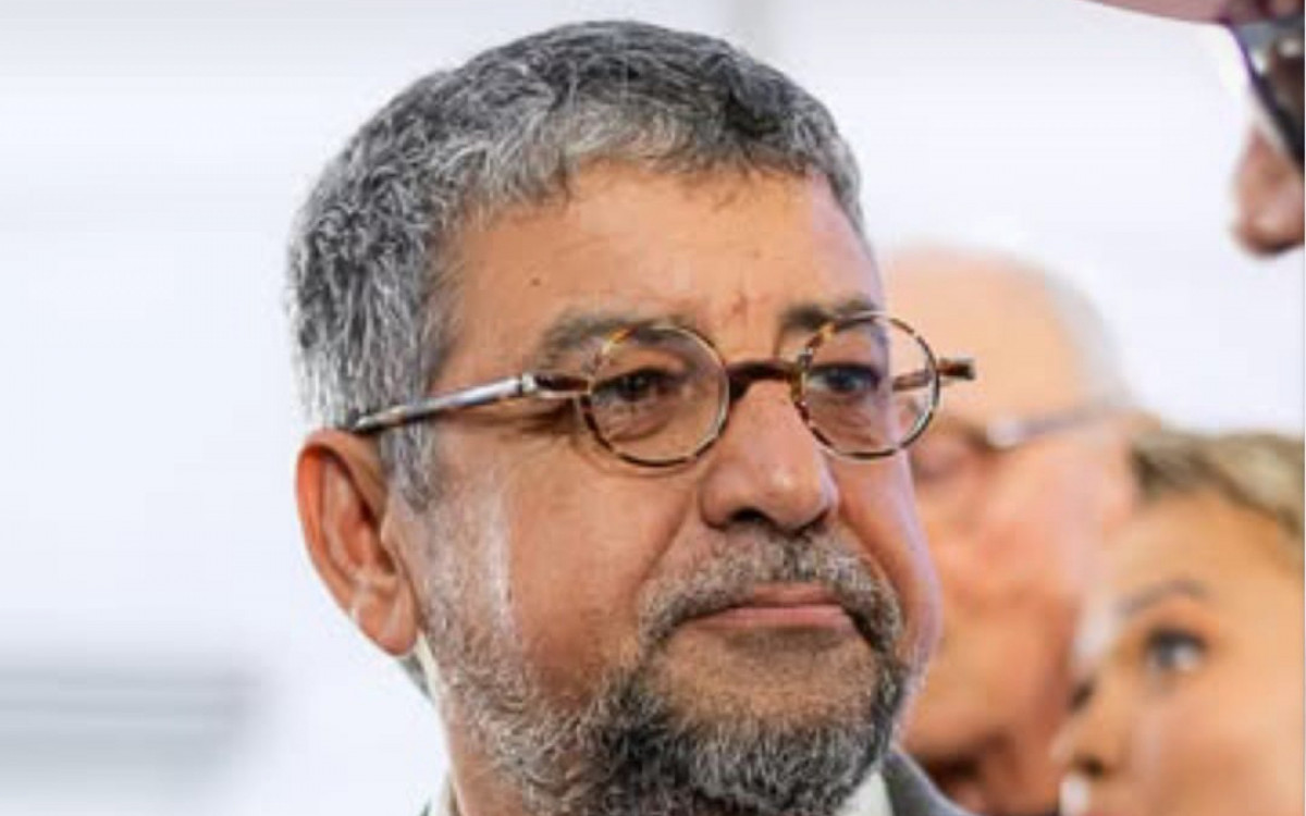 Prefeito Quaquá sanciona lei que veta fogos barulhentos beneficiando pessoas com  transtorno do aspecto autista, idosos, animais e o meio ambiente