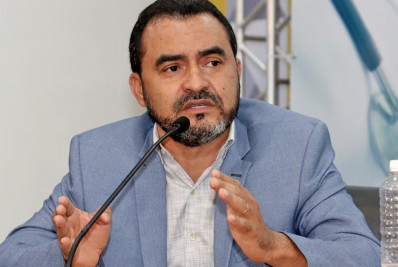 Malas e caixas: governador fez 'rapa' na casa da sogra para ocultar provas, diz PF