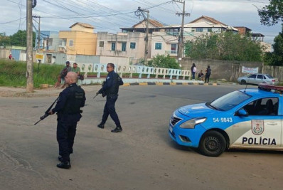 Carlos Augusto destaca ações contra barricadas e reforça compromisso com segurança em Rio das Ostras