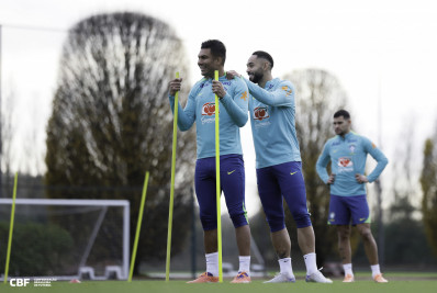 Casemiro se vê perto de fim de ciclo em Seleção e cita futuros líderes