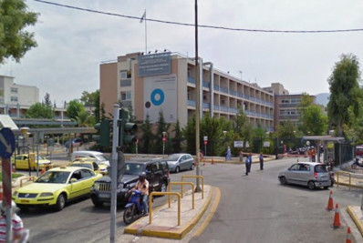 Homem é internado depois de engolir hambúrguer sem mastigar