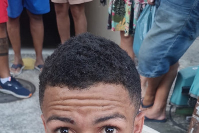 Maior ladrão de carros de Jacarepaguá é preso; comparsa morre na ação