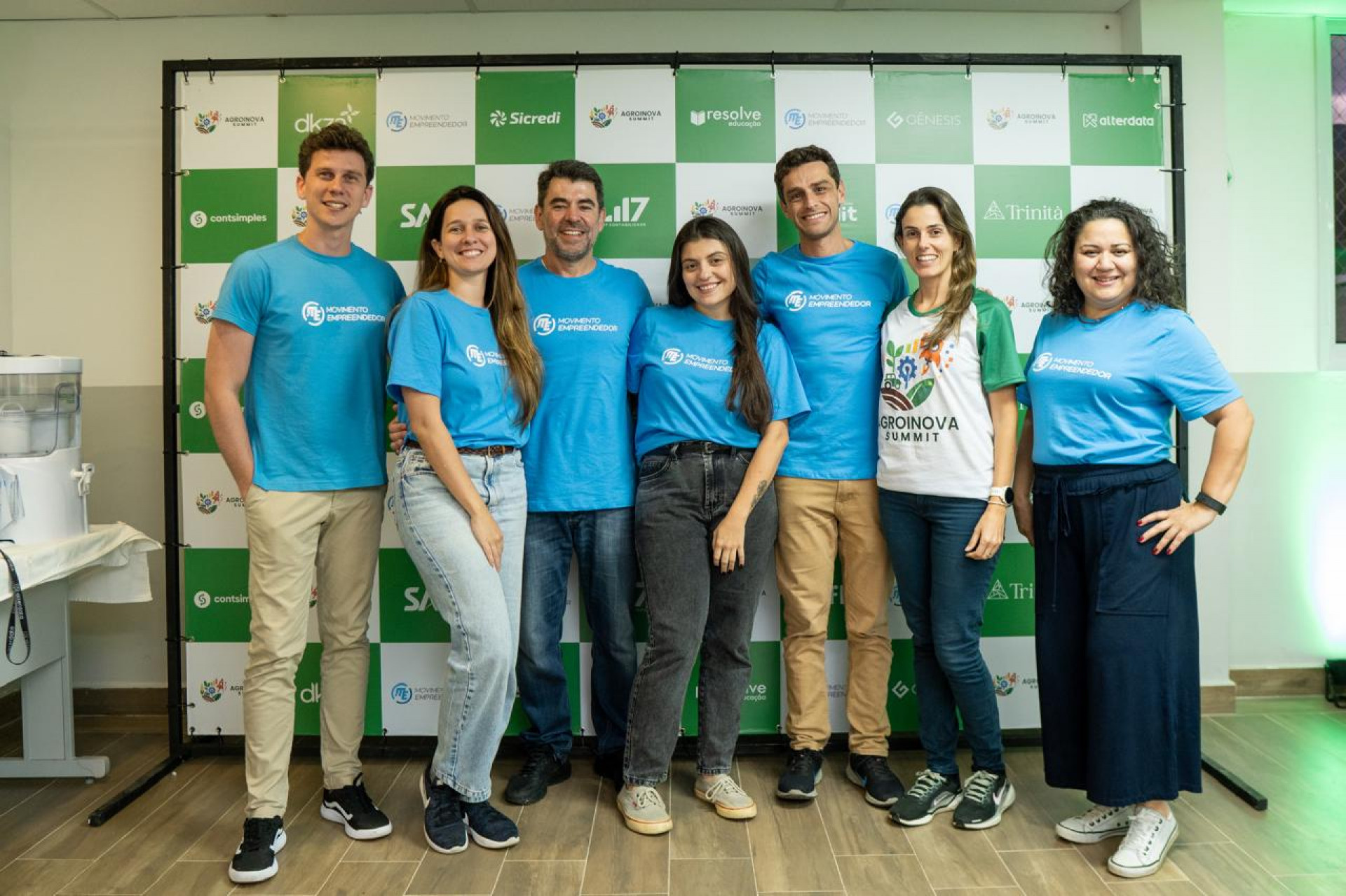 Equipe do Movimento Empreendedor, organizador do evento - Divulga&ccedil;&atilde;o
