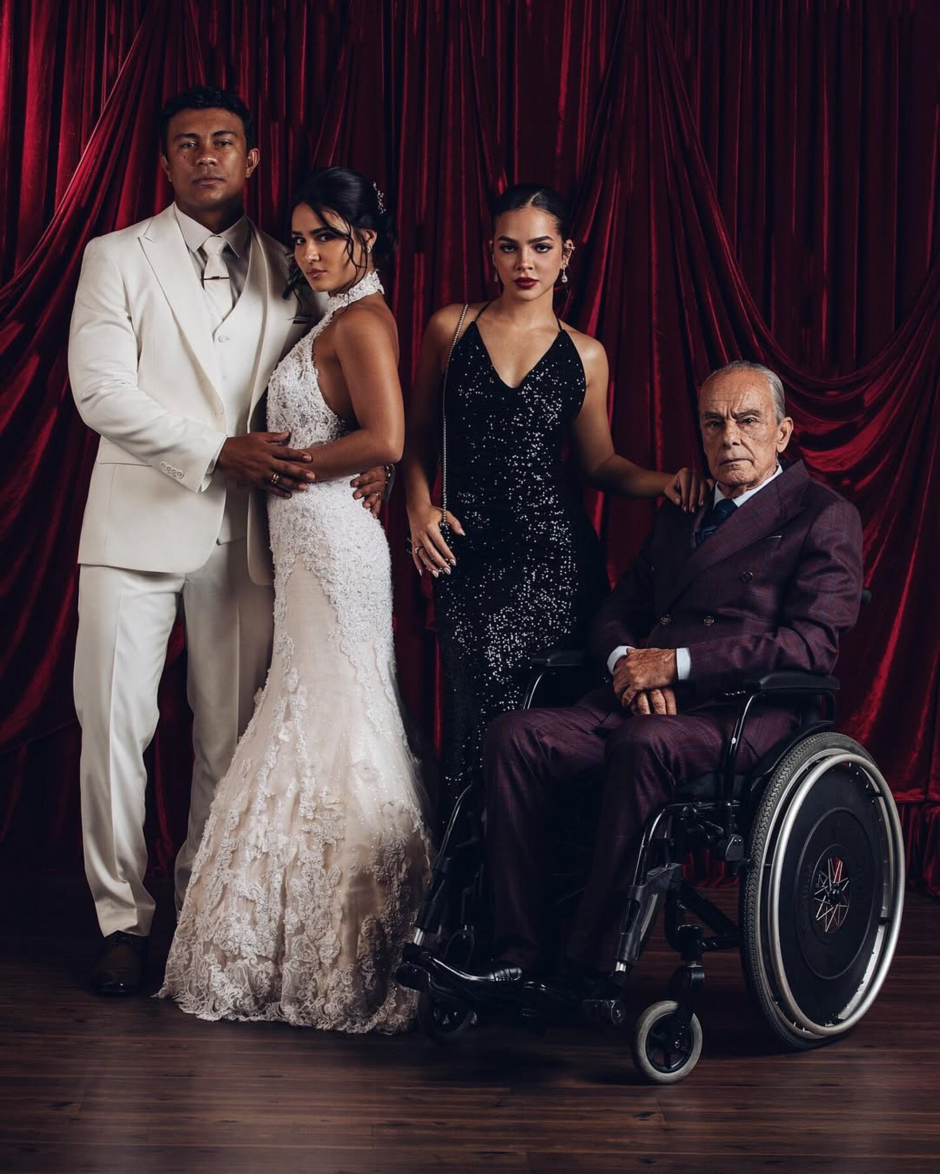 'Os Donos do Jogo': Búfalo (Xamã), Suzana (Giullia Buscaccio), Mirna (Mel Maia) e Jorge Guerra (Roberto Pirillo) - Reprodução / Instagram