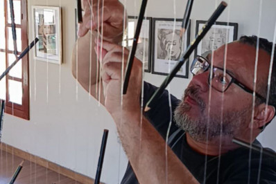 Memórias ganham cor na exposição que abre temporada artística em Casimiro de Abreu