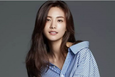 Estrela sul-coreana e mãe ficam feridas após imobilizar invasor durante tentativa de roubo 