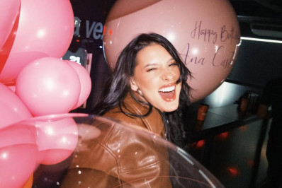 Ana Castela faz 22 anos, ganha festa surpresa e recebe homenagem romântica de Zé Felipe