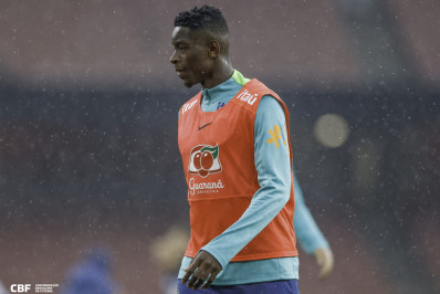 Luiz Henrique quer fechar data Fifa com 'chave de ouro' pela Seleção