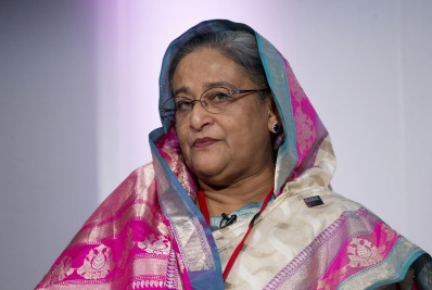 Ex-primeira-ministra de Bangladesh é condenada à morte por crime contra a humanidade