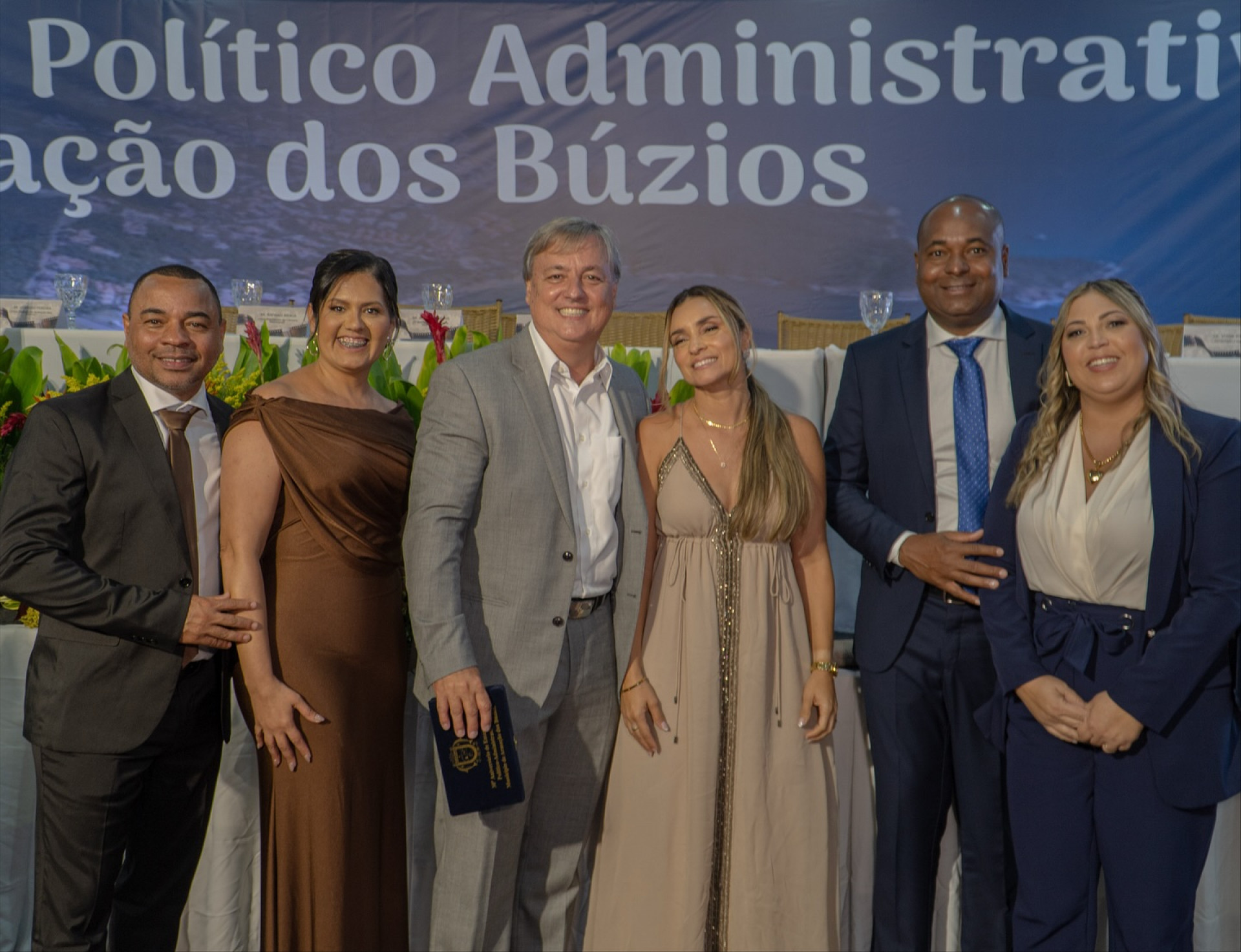 Sessão Solene reuniu ex-parlamentares, lideranças municipais e estaduais - Ascom