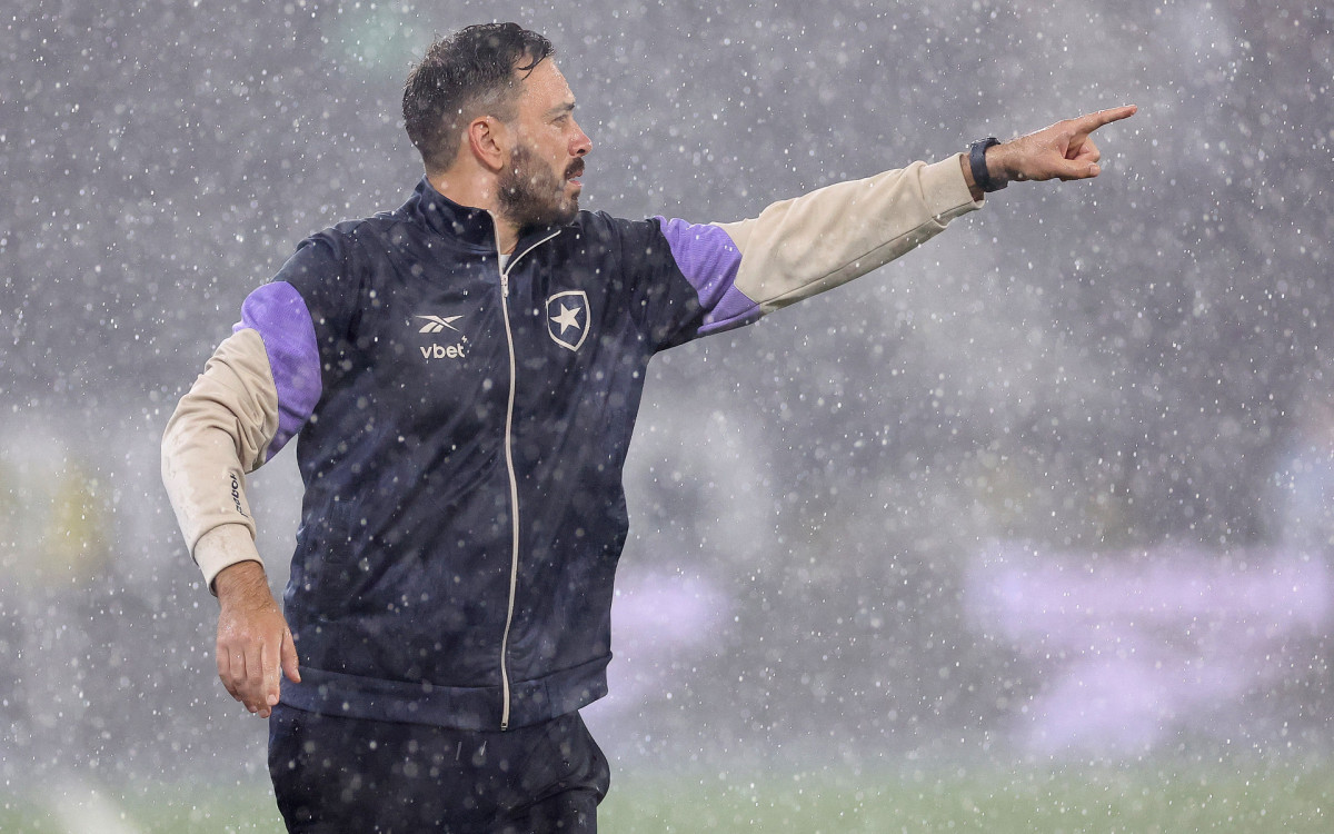 Davide celebra vaga na Libertadores e projeta reta final: 'Temos que ser ambiciosos'
