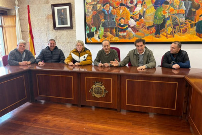 Encontro entre ISBJJA e Prefeitura de Carballiño tem homenagem para Reyson Gracie