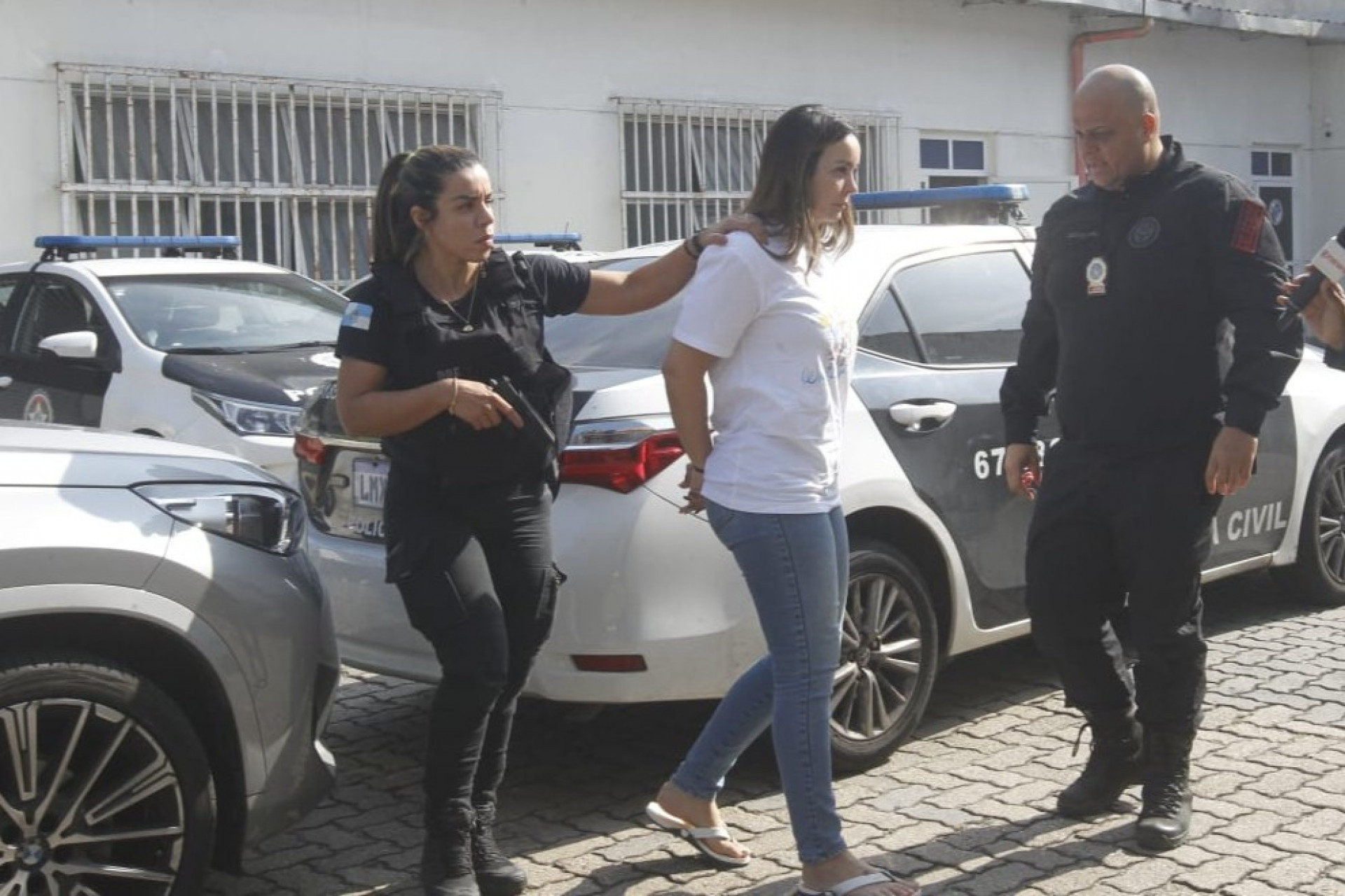 Presos e apreensões foram levados para a Cidade da Polícia, na Zona Norte - Reginaldo Pimenta / Agência O Dia