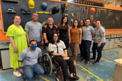 Presidente da Fundec visita escola técnica em marcenaria