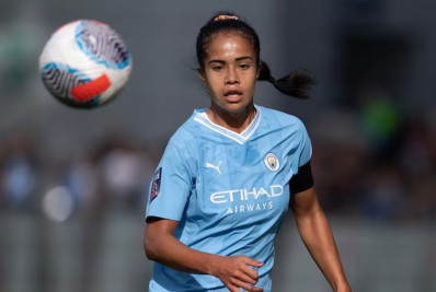 Jogadora australiana lança livro autobiográfico e relata caso de racismo em clube francês