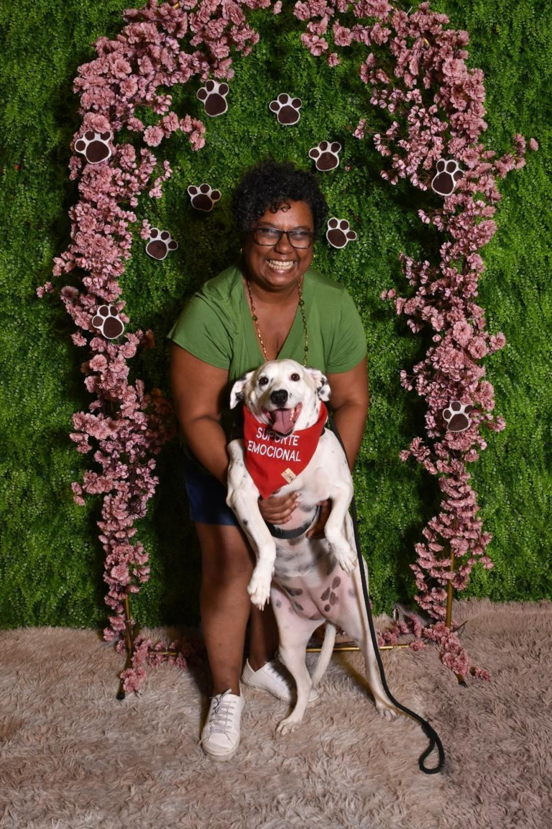 Vânia Siqueira, com sua fiel Stella