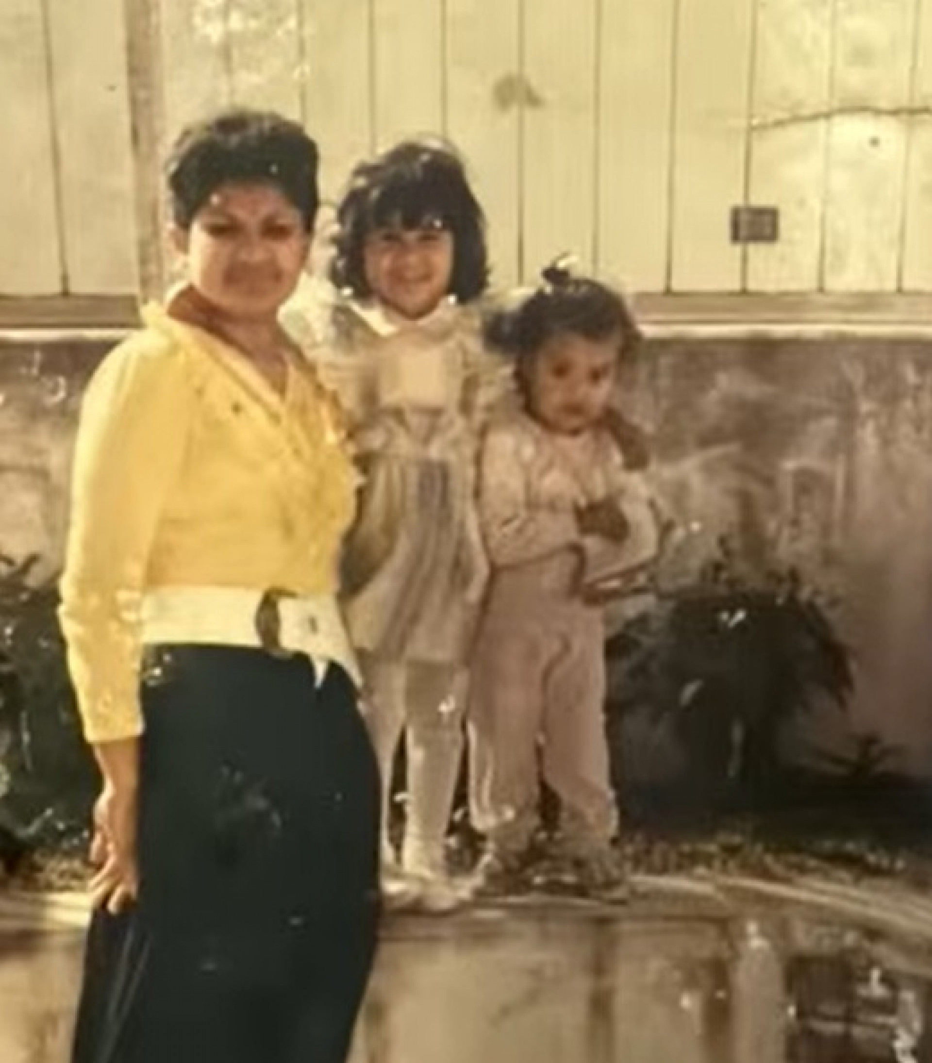 Foto tirada na d&eacute;cada de 1980 foi utilizada na tentativa de encontrar Janailda - Reprodu&ccedil;&atilde;o