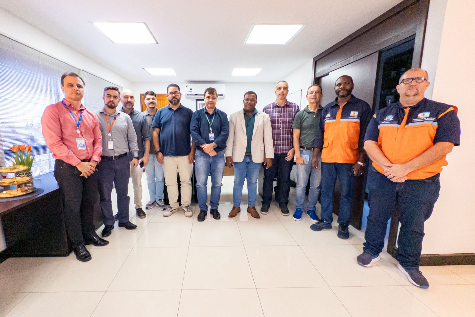 Equipe t&eacute;cnica e representantes municipais discutem estrat&eacute;gias para reduzir riscos durante o per&iacute;odo de maior instabilidade clim&aacute;tica - Foto: Divulga&ccedil;&atilde;o