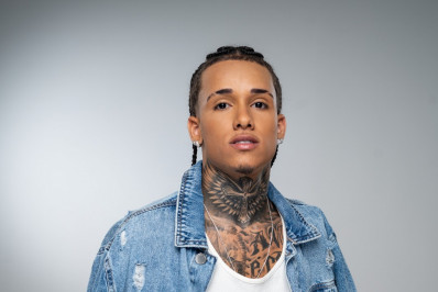 Theuzinho leva o arrocha da favela para o Prêmio Multishow