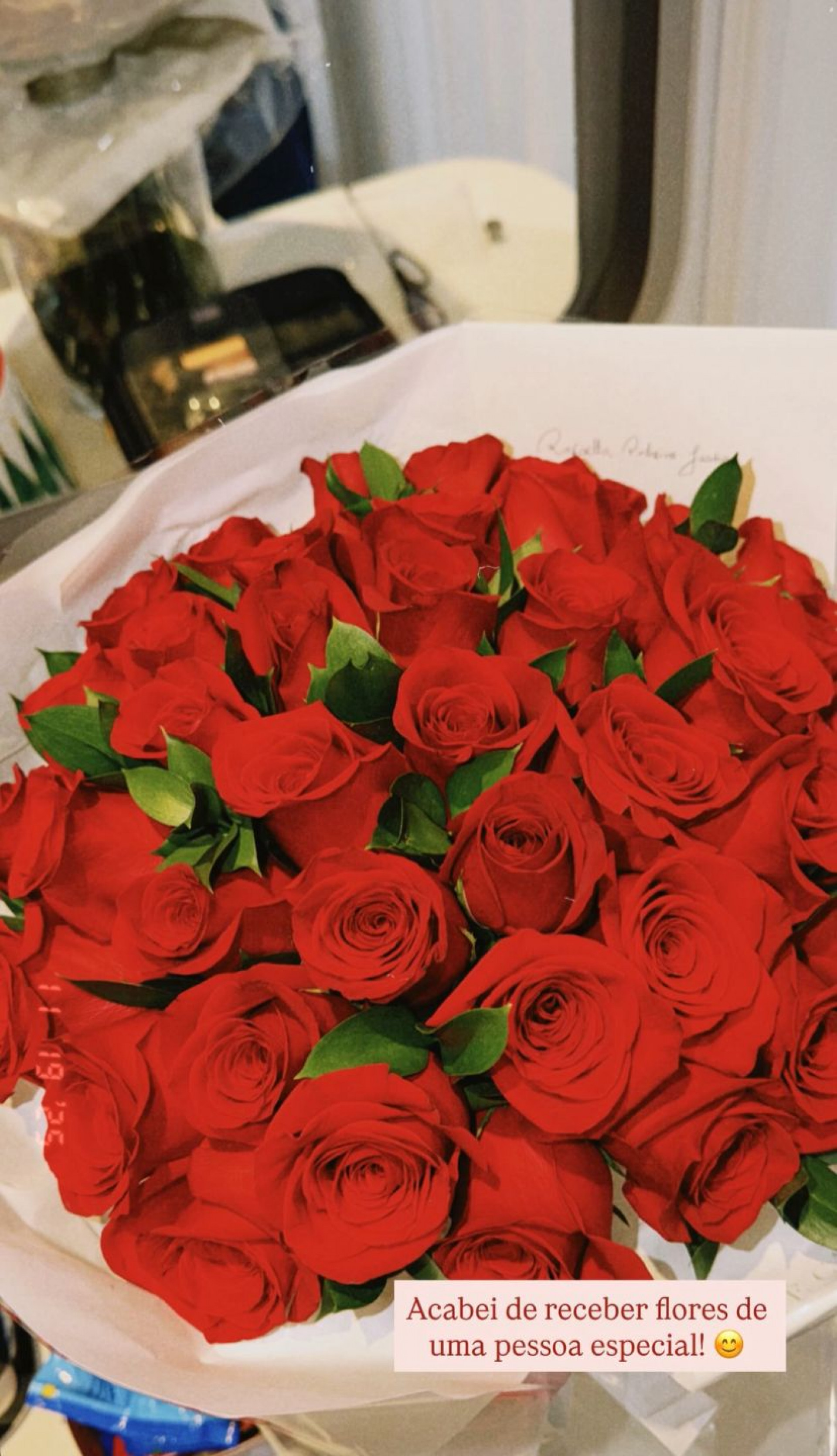 Rafa Justus exibe buquê de rosas - Reprodução/Instagram