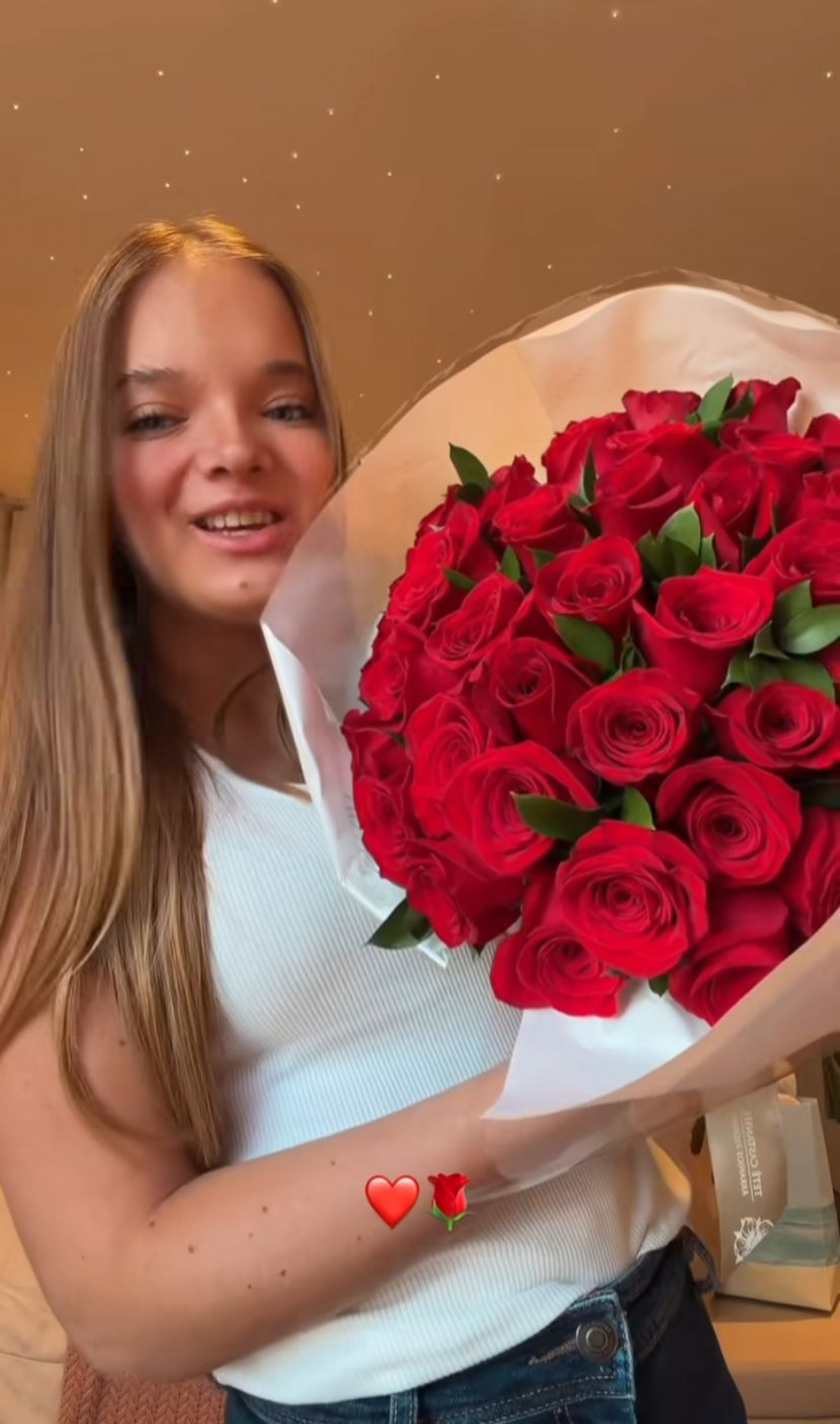 Rafa Justus exibe buquê de rosas - Reprodução/Instagram