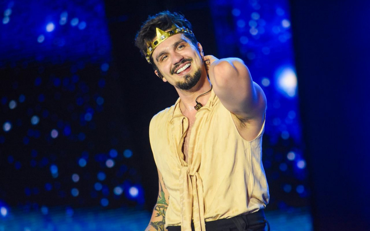 Apresentação de Luan Santana no Caldas Country Festival 2025