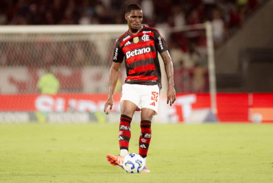 Apesar das sondagens, Evertton Araújo não deve deixar o Flamengo nesta janela