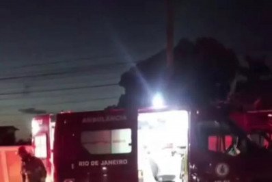 Colisão entre carro e moto é registrada na Fazendinha em Araruama