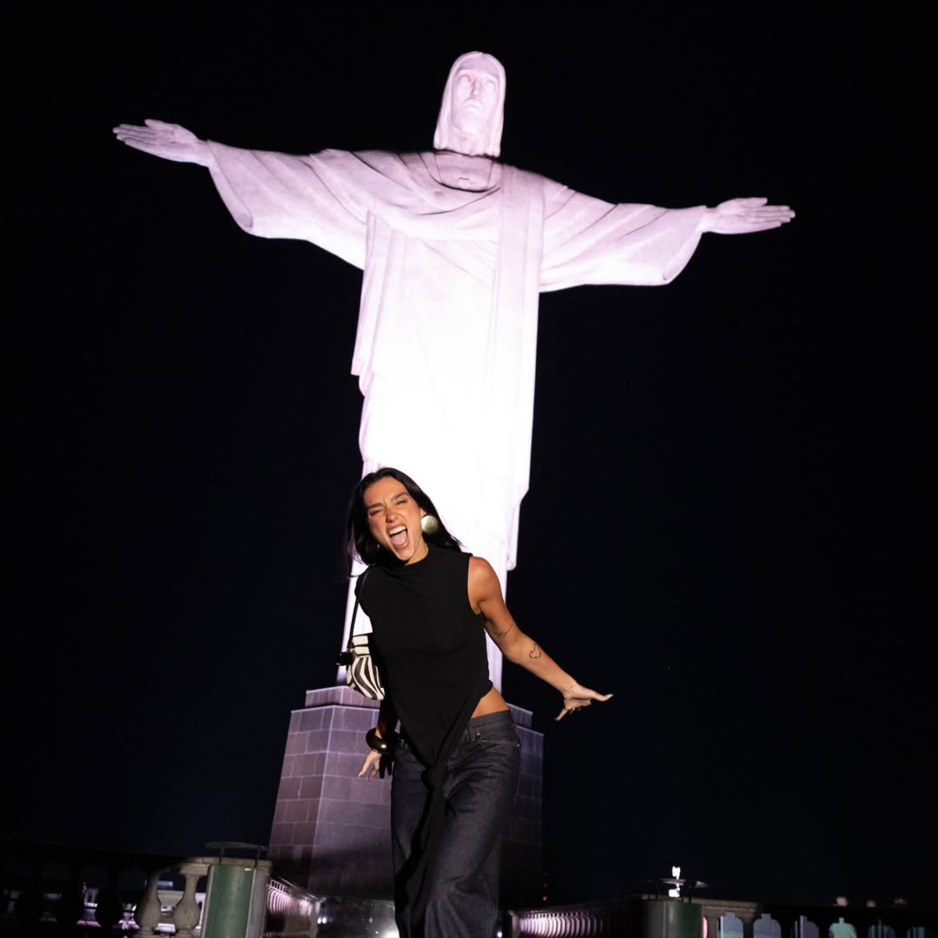 Dua Lipa visita Cristo Redentor - Reprodução / Instagram