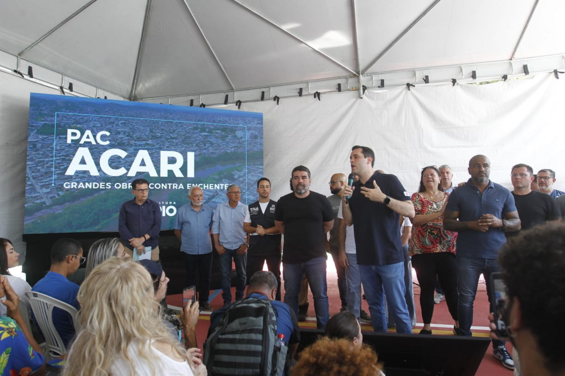 O projeto foi apresentado à população pelo vice-prefeito Eduardo Cavaliere e o secretário municipal de Infraestrutura, Wanderson Santos - Reginaldo Pimenta/Agência O DIA