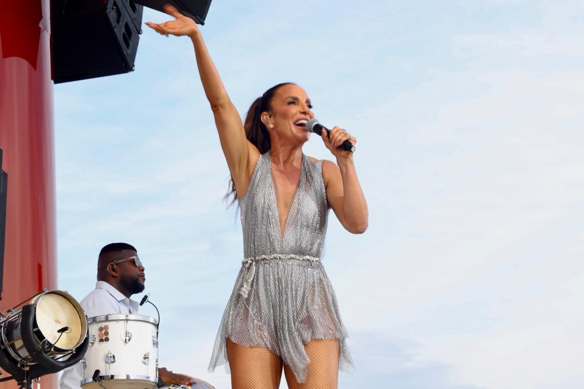 Ivete Sangalo se apresenta na Marina da Glória - Brazil News