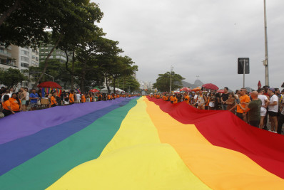 Brasil perde R$ 94,4 bilhões por ano com barreiras a LGBT+