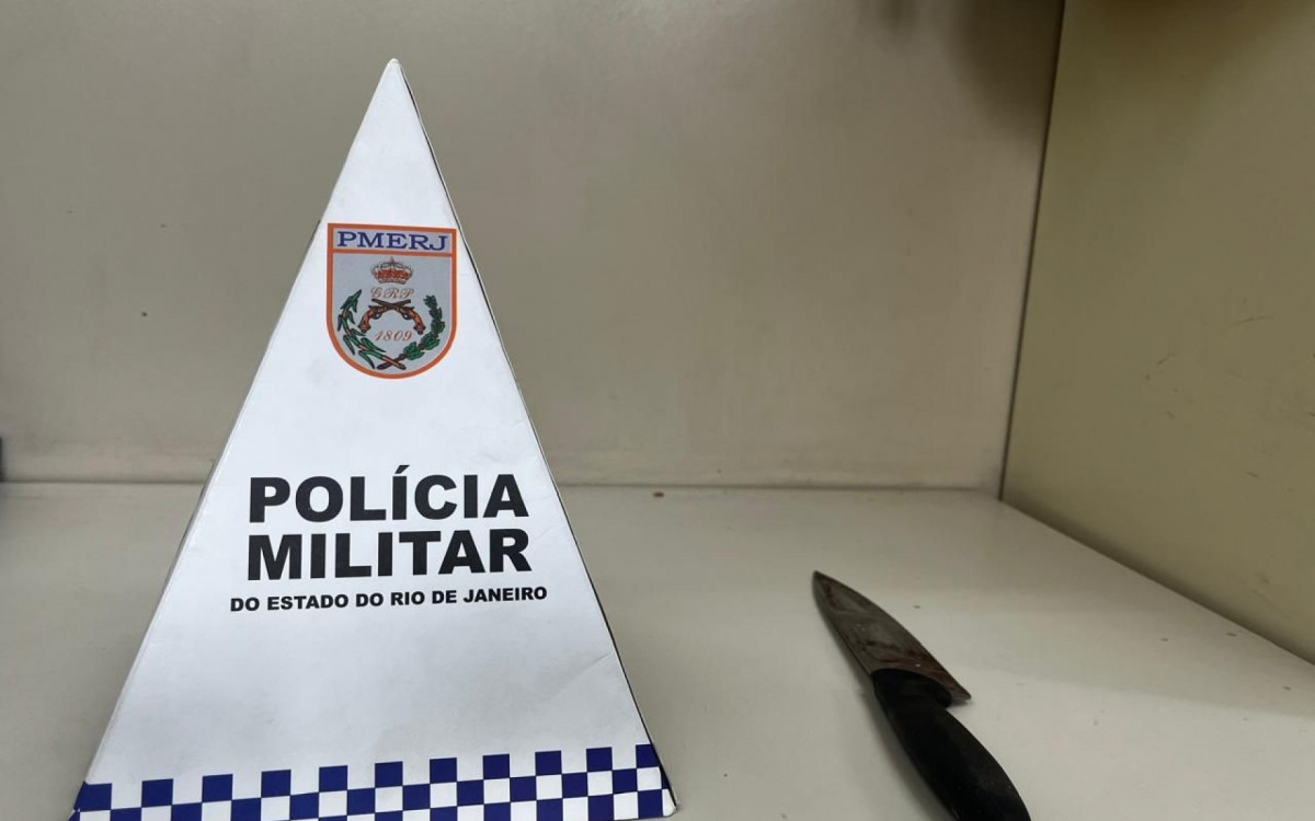 Faca usada no ataque foi apreendida