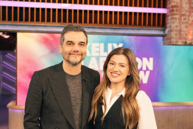 Wagner Moura participa do 'The Kelly Clarkson Show' para divulgar 'O Agente Secreto' nos EUA