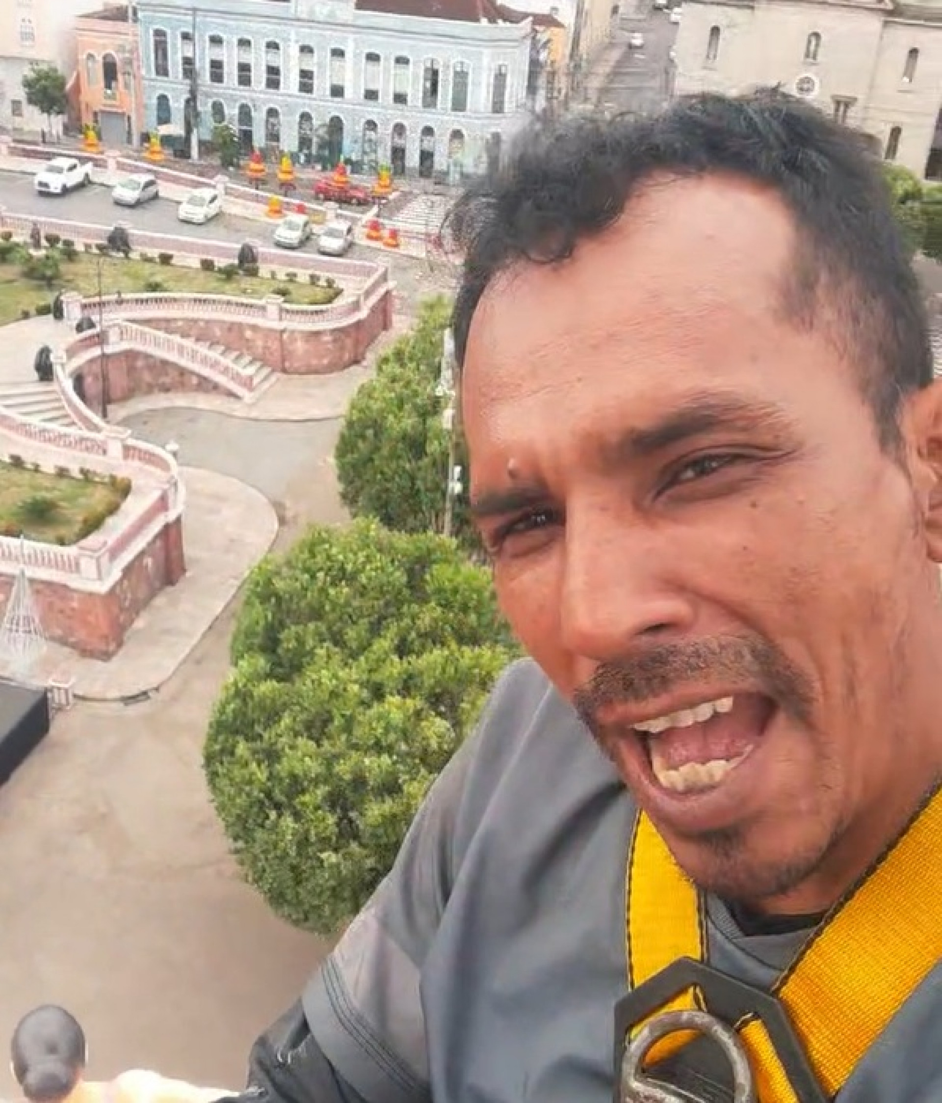 Ant&ocirc;nio Paulo Rodrigues de Souza morreu em acidente com guindaste no Amazonas - Reprodu&ccedil;&atilde;o