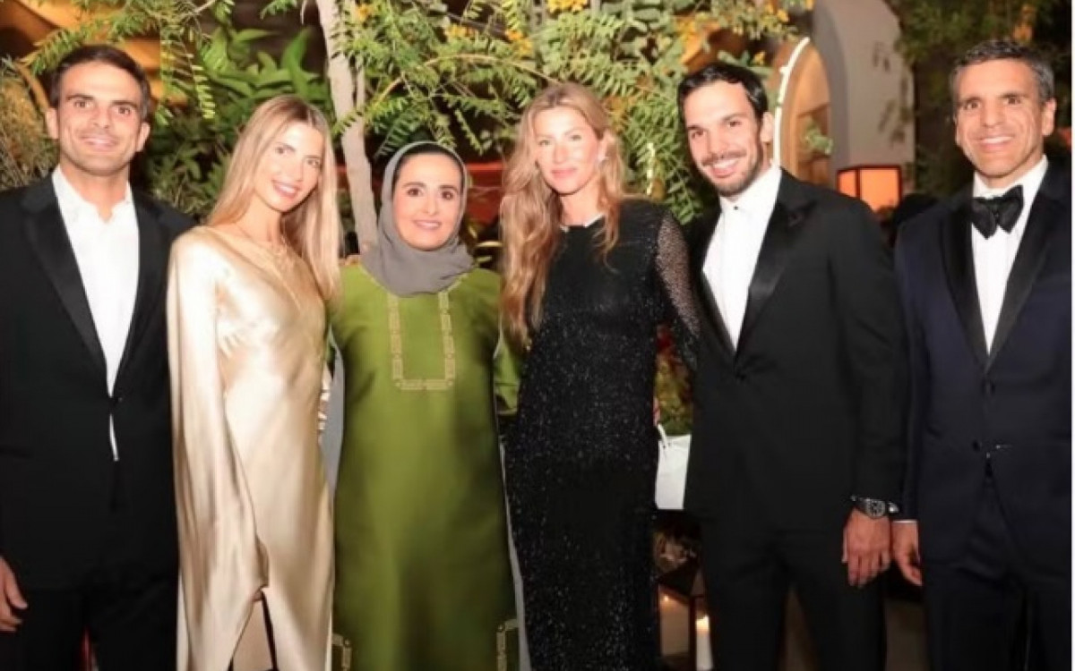 Gui Valente, Laura Valente, Al Mayassa, Gisele B&uuml;ndchen, Joaquim Valente e Pedro Valente