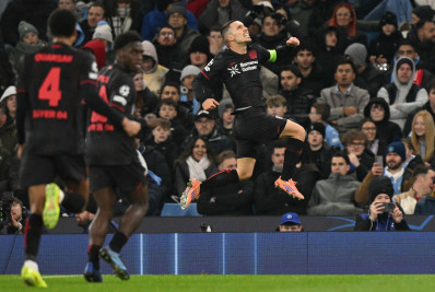 Bayer Leverkusen surpreende e derrota o Manchester City na Liga dos Campeões