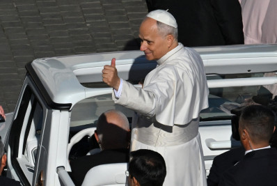 Papa Leão XIV publica documento em defesa da monogamia