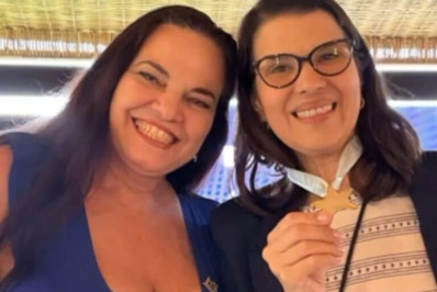 Homenagem em alto mar simbólico emociona encontro cultural no Rio