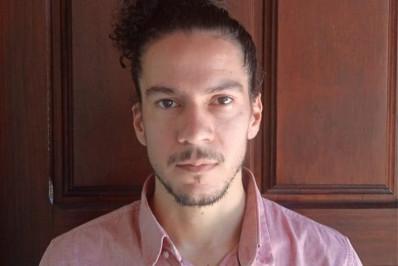 Pavel Zanesco transforma vivências em poesia e lança Caroço no Solar dos Mellos